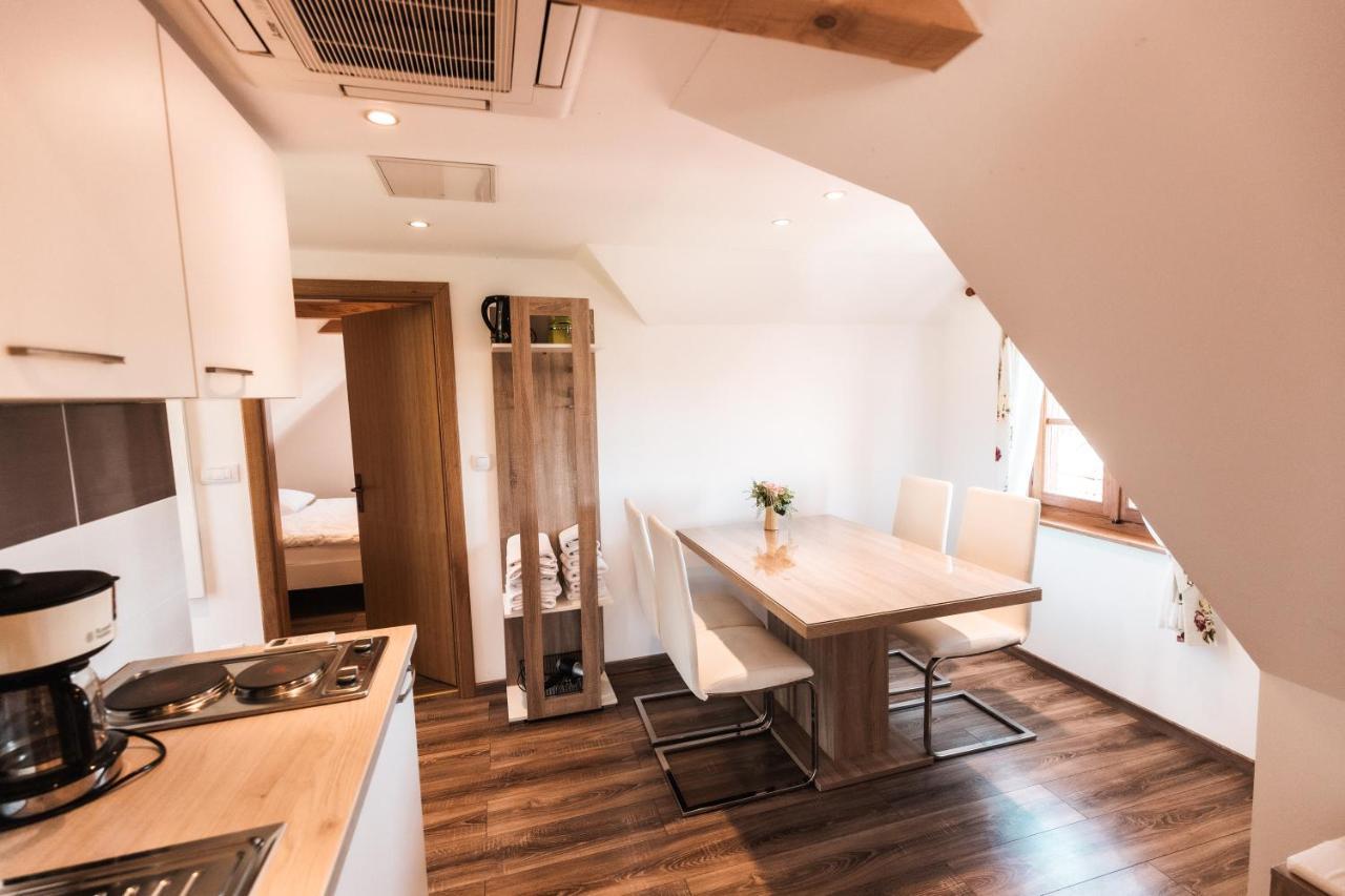 Hotel Srakovcic Heart Of Nature Ribnik Екстер'єр фото