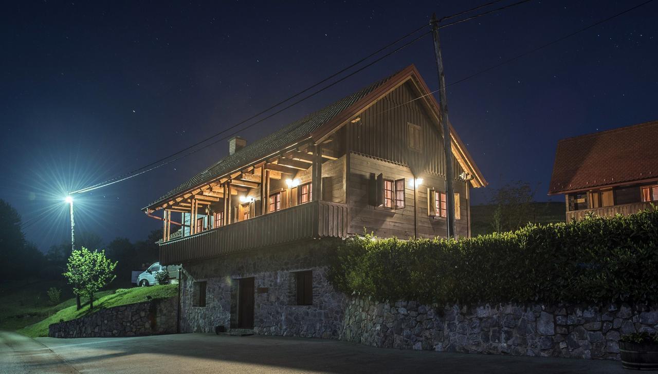 Hotel Srakovcic Heart Of Nature Ribnik Екстер'єр фото