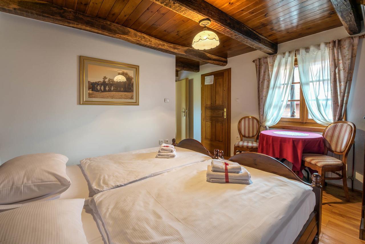 Hotel Srakovcic Heart Of Nature Ribnik Екстер'єр фото