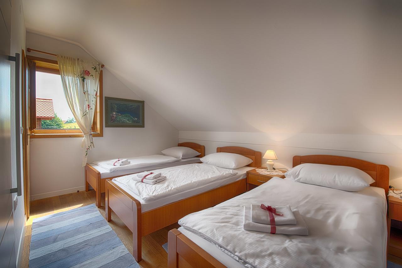 Hotel Srakovcic Heart Of Nature Ribnik Екстер'єр фото