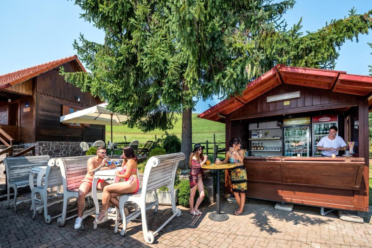 Hotel Srakovcic Heart Of Nature Ribnik Екстер'єр фото